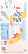 Amul Slim n Trim Skimmed Milk  (1 L)